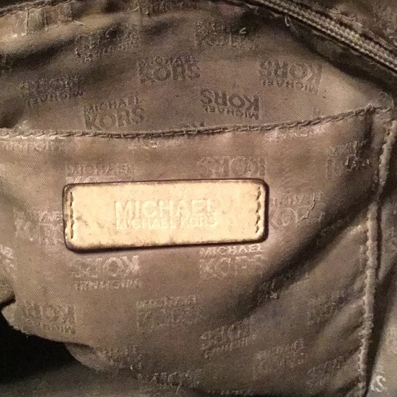 Michael Kors signature tote silver - Picture 3 of 8